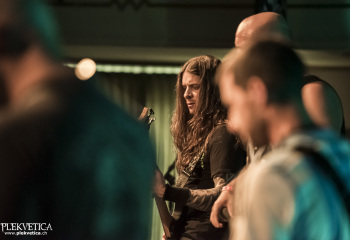 Shadow's Far - Photo By Dänu