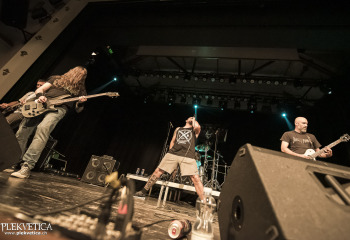 Shadow's Far - Photo By Dänu