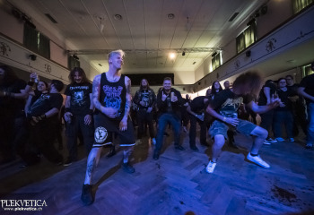 Shadow's Far - Photo By Dänu