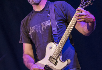 Shadow's Far - Photo By Dänu