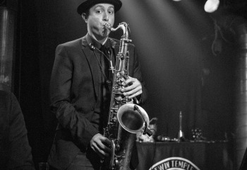 Twin Temple - Photo by Roli