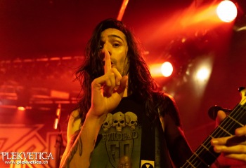 Crisix- Photo by Roli