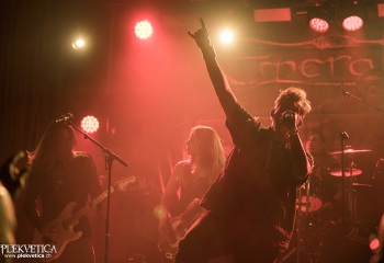 Emerald - Photo by Dänu