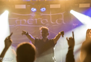 Emerald - Photo by Dänu