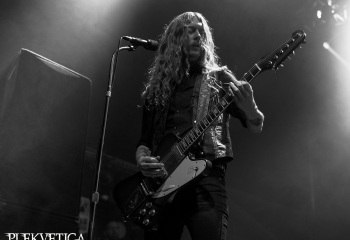 Lucifer - Photo by Roli