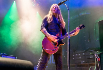 Lucifer - Photo by Roli