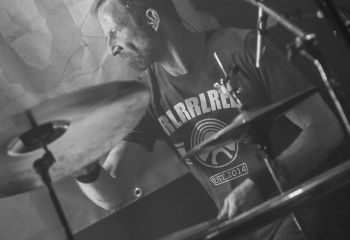 Almøst Human - Photo By Dänu