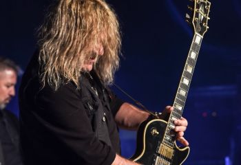 Core Leoni - Photo by Marc