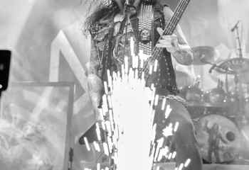 22.07.2022 - Destruction - Photo By Peti