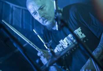 Hellvetica - Photo By Dänu