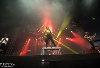 Jinjer - Photo by Dänu