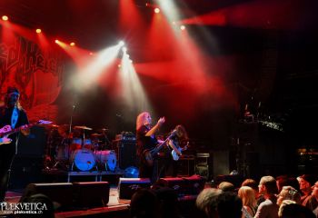 Sacred Reich - Photo by Pat