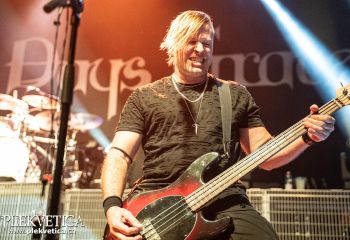 Three Days Grace - Photo by Roli