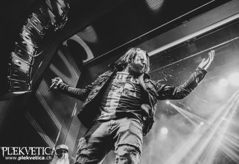 Three Days Grace - Photo by Roli