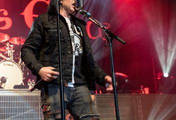 Three Days Grace - Photo by Roli