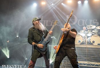 Three Days Grace - Photo by Roli