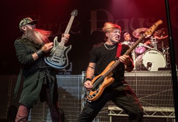 Three Days Grace - Photo by Roli