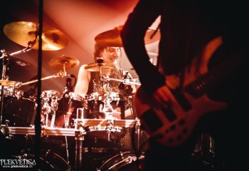 Thron - Photo by Melumnia