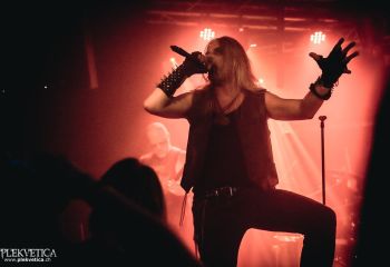 Thron - Photo by Melumnia