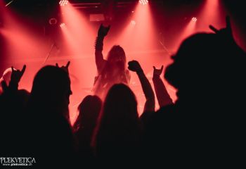 Thron - Photo by Melumnia