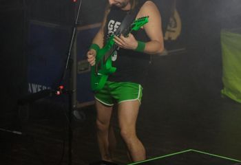 Alestorm - Photo By Peti