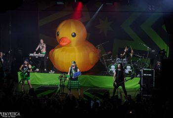 Alestorm - Photo By Peti