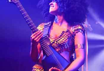 ANGUS MCSIX - Photo By Peti