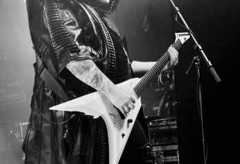 ANGUS MCSIX - Photo By Peti