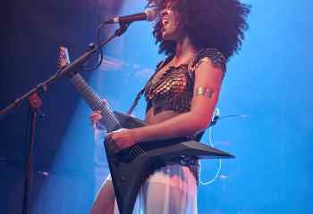 ANGUS MCSIX - Photo By Peti