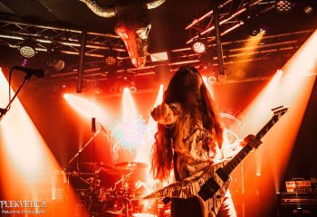 Bedrängnis - Photo by Melumnia Photography