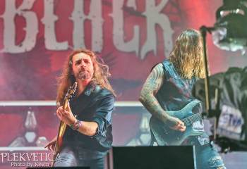 beyond-the-black-wacken-a7400889