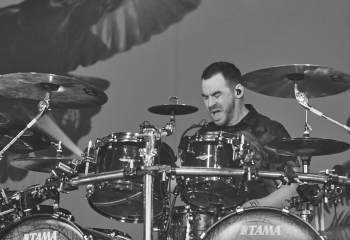 beyond-the-black-wacken-a7400965