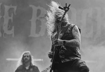 beyond-the-black-wacken-a7400984