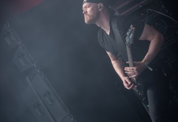 Bloodred Hourglass - Photo by Dänu