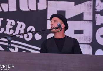 Broilers - Photo by Kevin