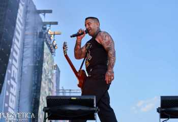 Broilers - Photo by Kevin