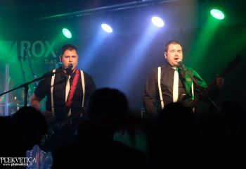 Broken Bass - Photo by Michel Varrin