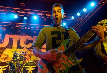 Butcher Babies - Photo By Peti