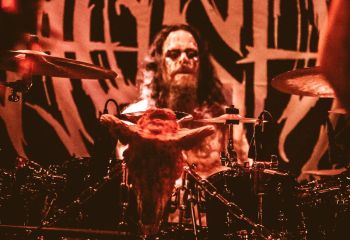 Causam - Photo by Melumnia Photography