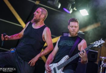 Constraint - Photo by Dänu