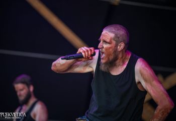 Constraint - Photo by Dänu