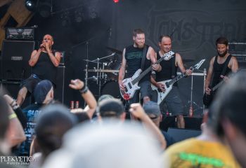 Constraint - Photo by Dänu