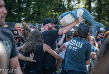 Constraint - Photo by Dänu