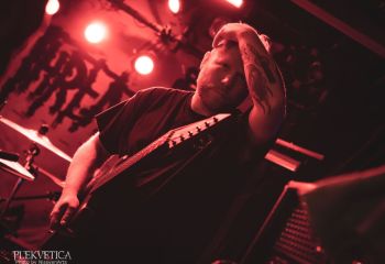 Dagger Threat - Photo by Nissyen Arts