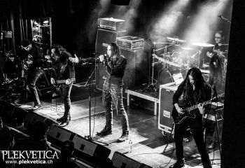 Dark Fortess - Phtoto by Roli