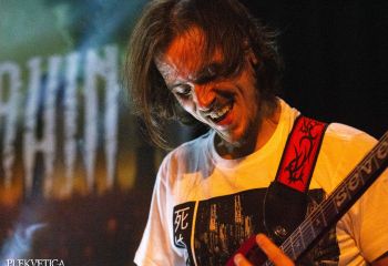 Days of Ruin-photo by Michel Varrin