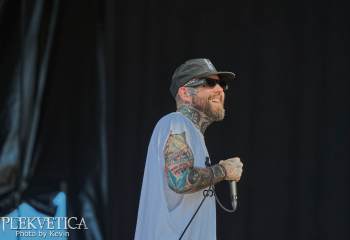 deez-nuts-rock-the-lakes-a7404901