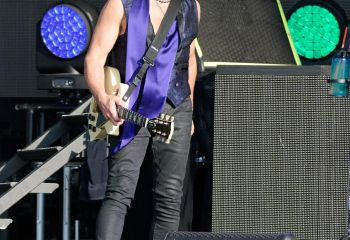 Def Leppard - Photo By Peti