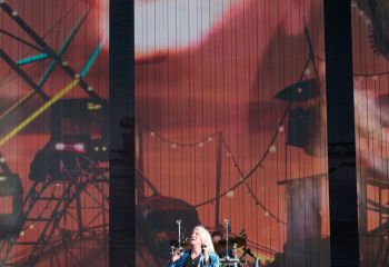 Def Leppard - Photo By Peti