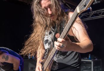 Devils Rage - Photo by Marc